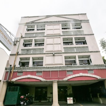 Royale Parc Inn & Suites Quezon City Exterior photo